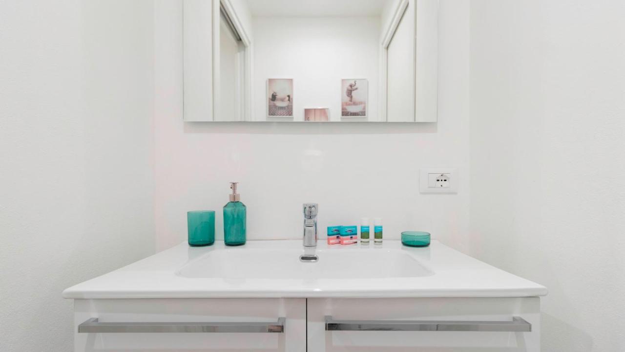 Italianway - Tortona 8 Apartment Милано Екстериор снимка